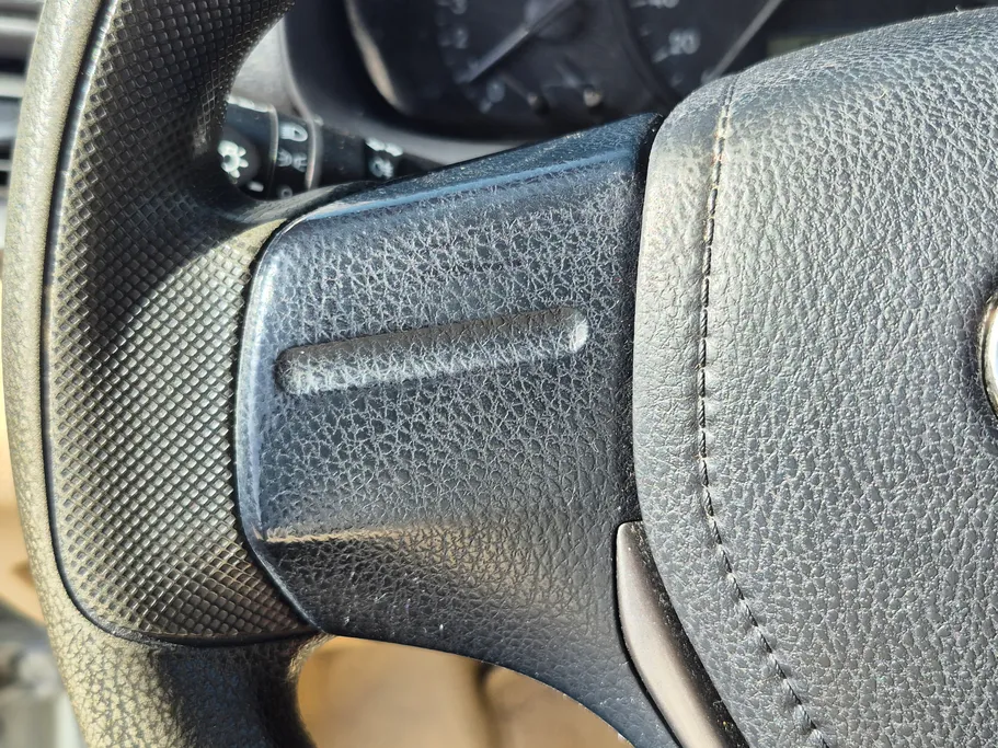 2022 Toyota Yaris  Y 