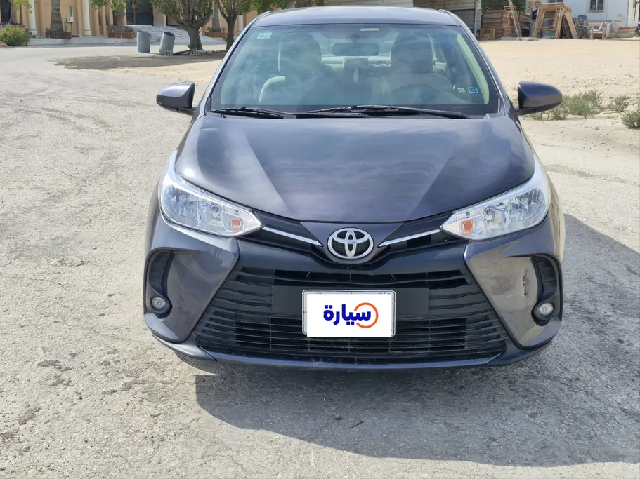 2022 Toyota Yaris  Y Plus 