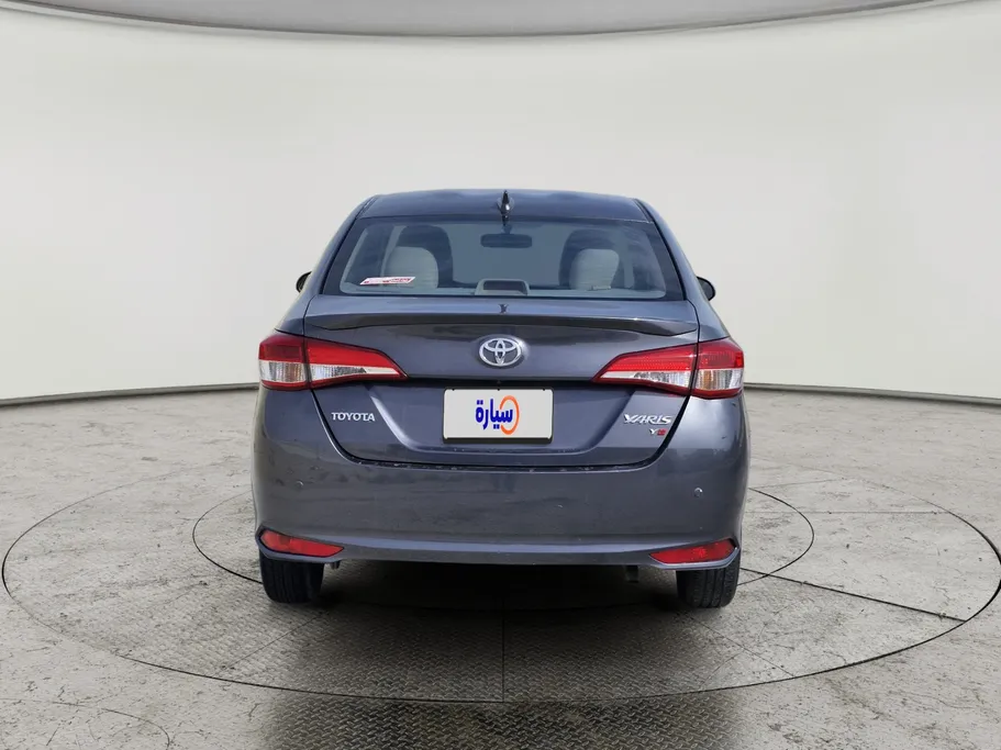 2022 Toyota Yaris  Y Plus 