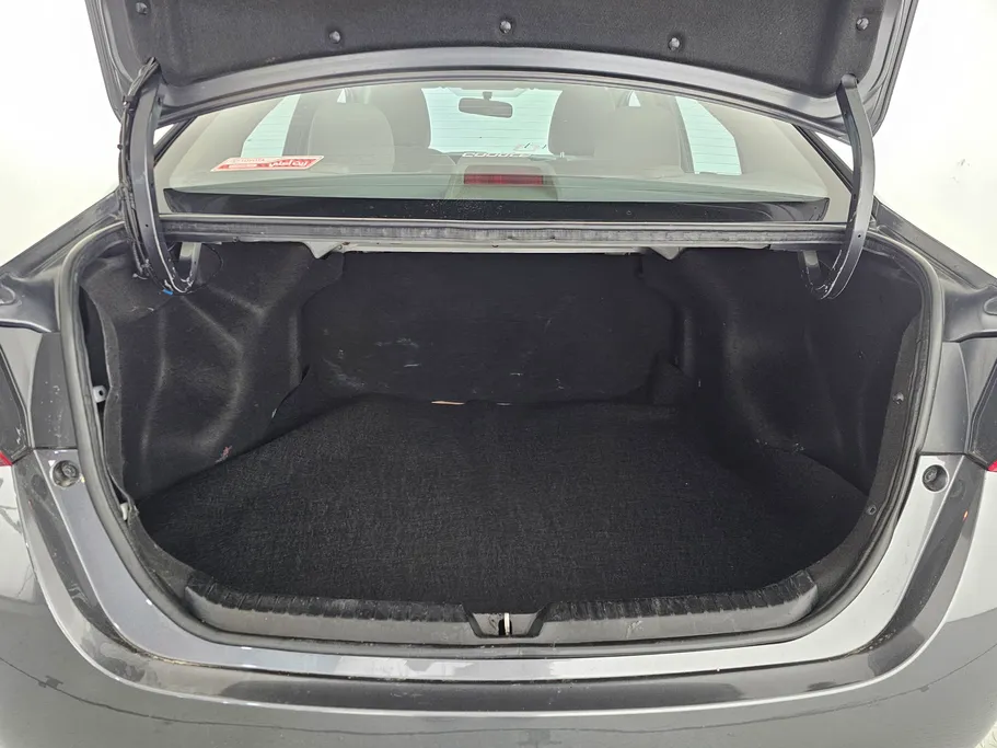 2022 Toyota Yaris  Y Plus 