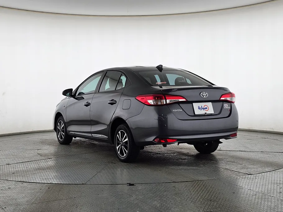 2022 Toyota Yaris  Y Plus 