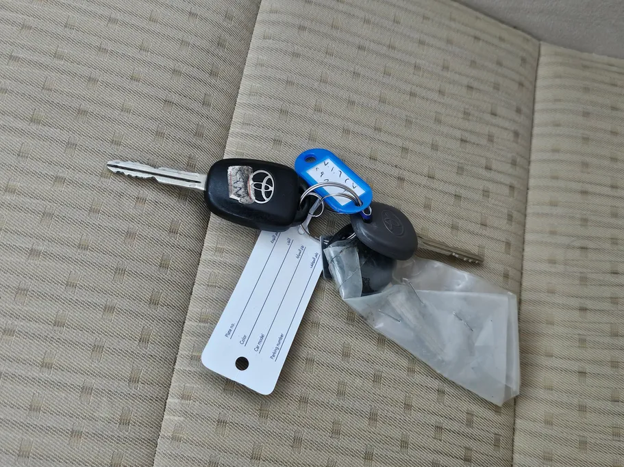 2022 Toyota Yaris  Y Plus 