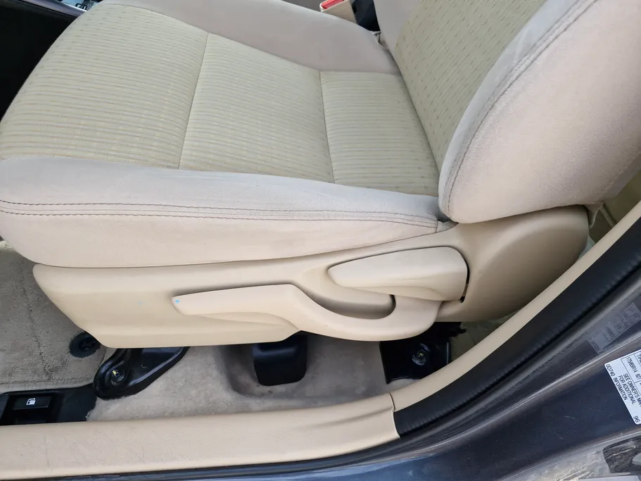 2022 Toyota Yaris  Y Plus 