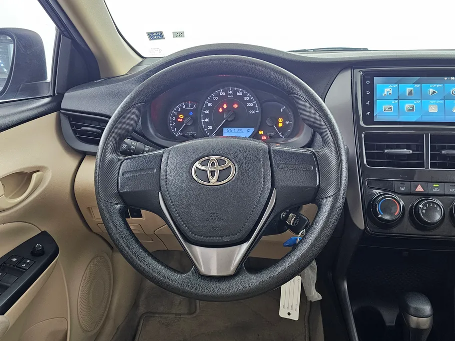 2022 Toyota Yaris  Y Plus 