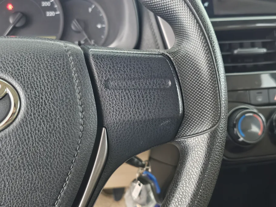 2022 Toyota Yaris  Y Plus 