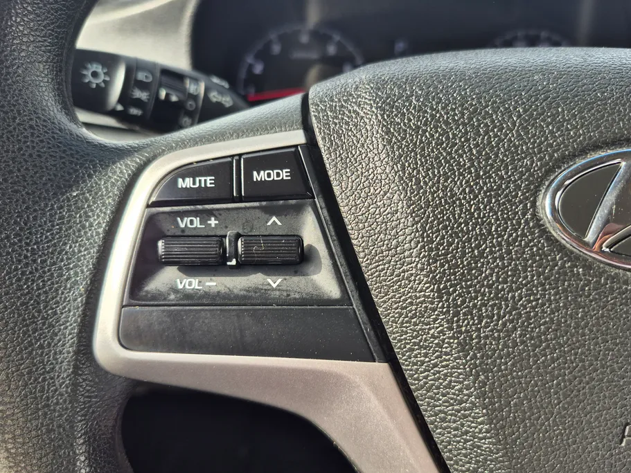 2023 Hyundai Accent Smart 