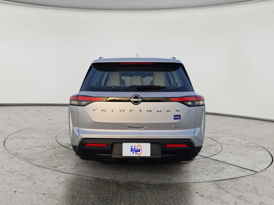 نيسان باثفندر S 2023 