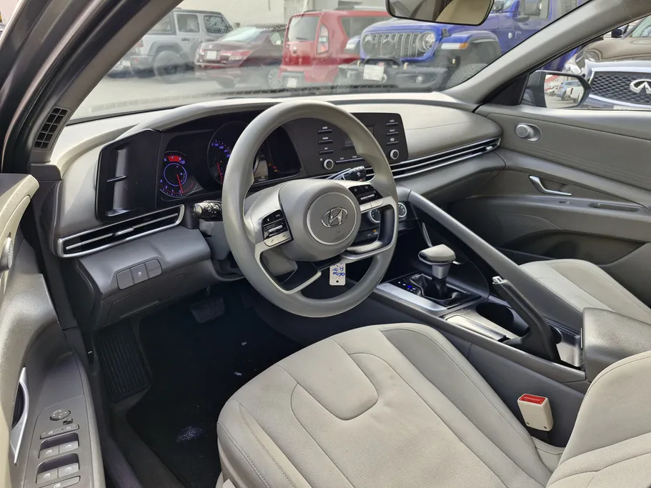 2023 Hyundai Elantra Fleet 