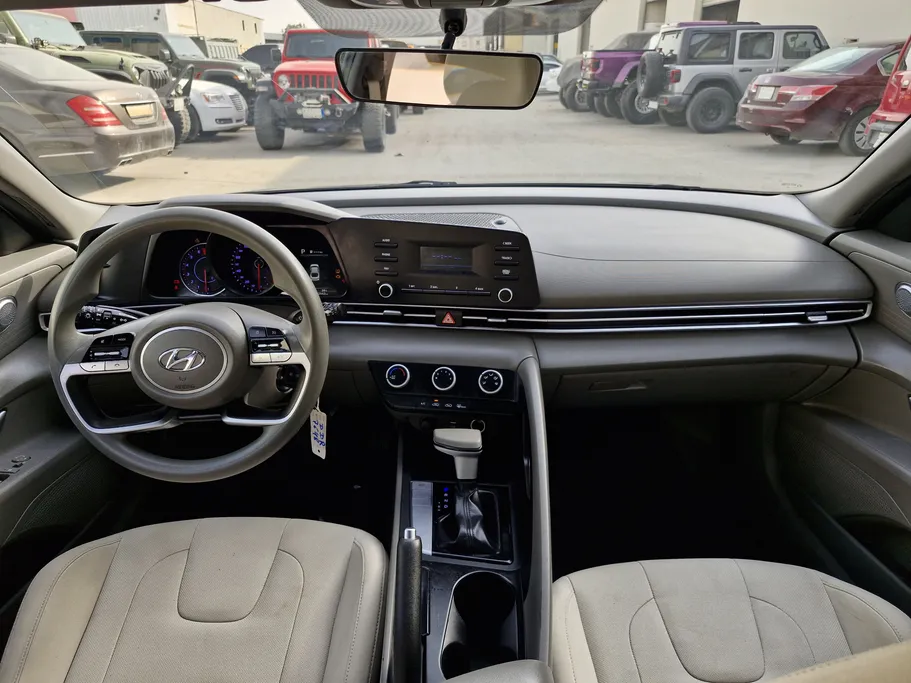 2023 Hyundai Elantra Fleet 