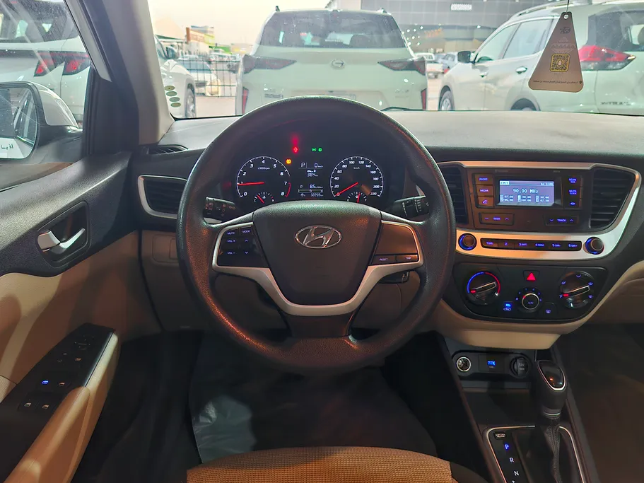 هيونداي اكسنت سمارت 2022 