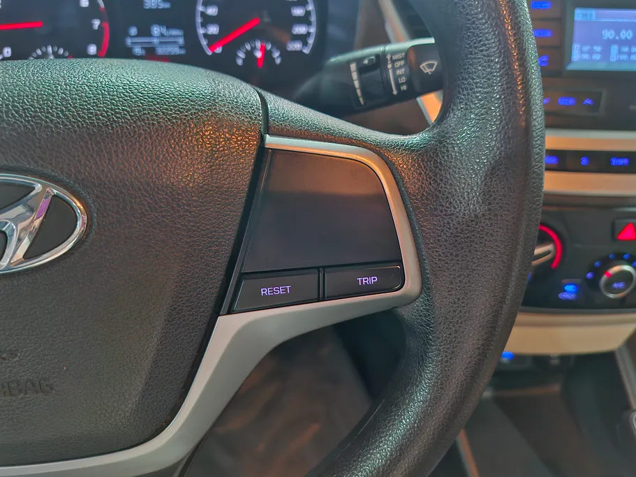 هيونداي اكسنت سمارت 2022 