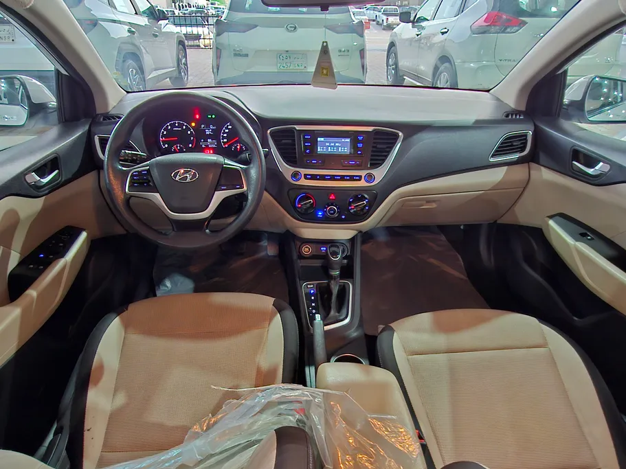 هيونداي اكسنت سمارت 2022 