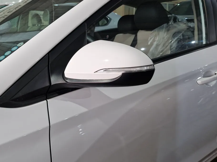 هيونداي اكسنت سمارت 2022 