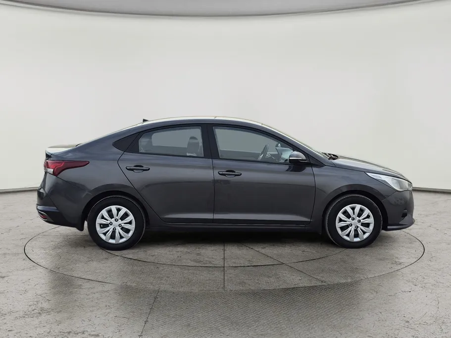 هيونداي اكسنت سمارت 2023 