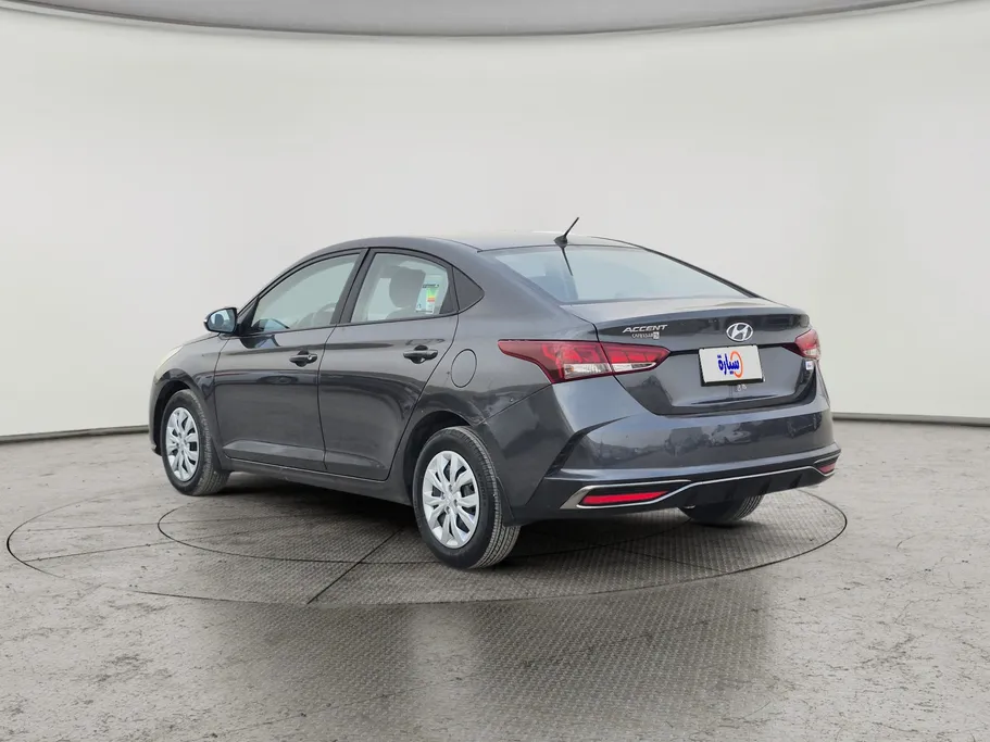 هيونداي اكسنت سمارت 2023 