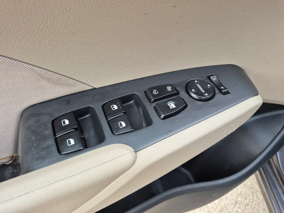 هيونداي اكسنت سمارت 2023 