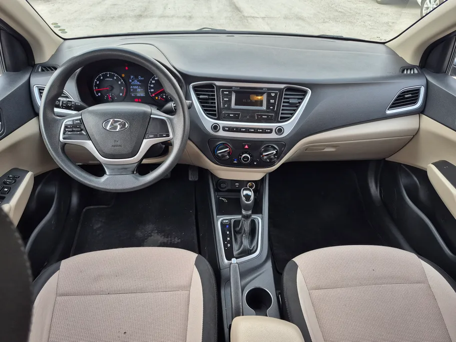 هيونداي اكسنت سمارت 2023 