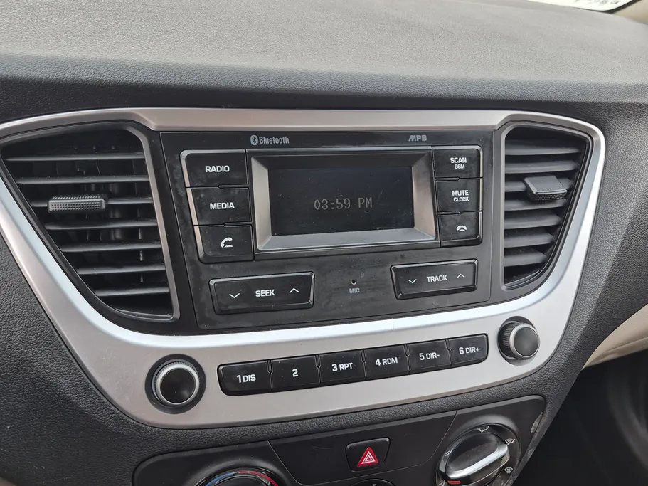 هيونداي اكسنت سمارت 2023 