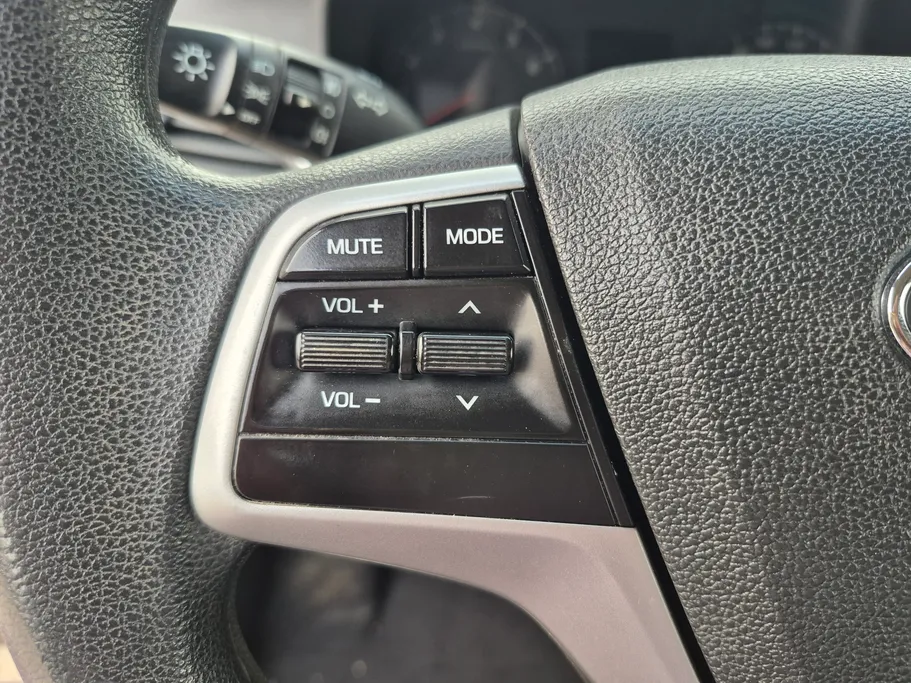 هيونداي اكسنت سمارت 2023 