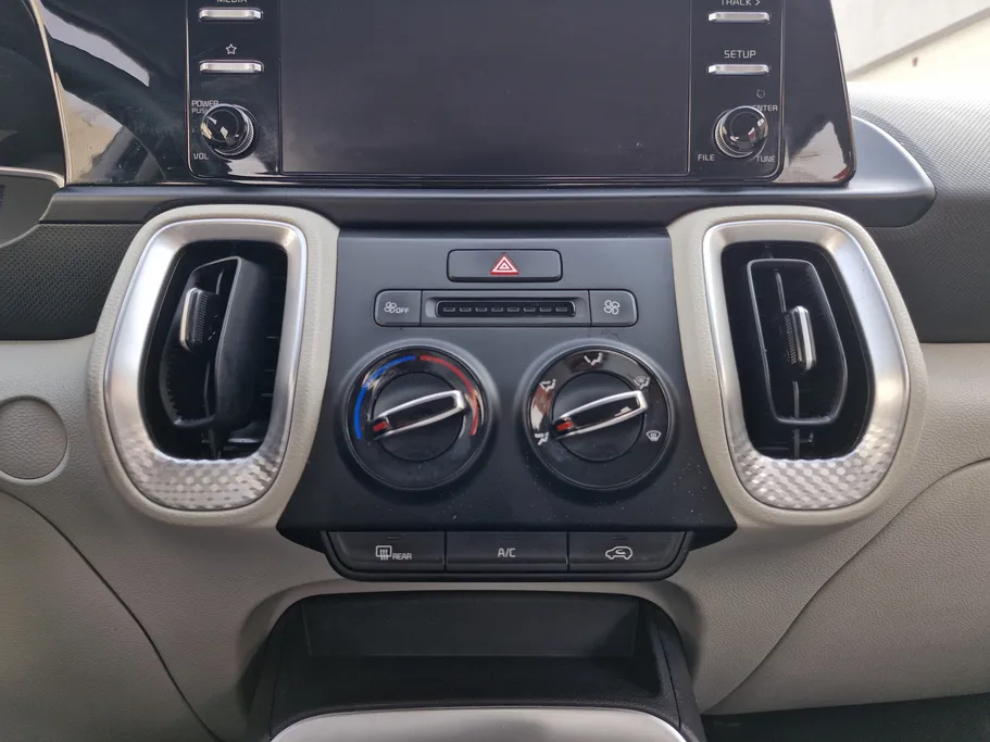 كيا سونيت LX 2022 