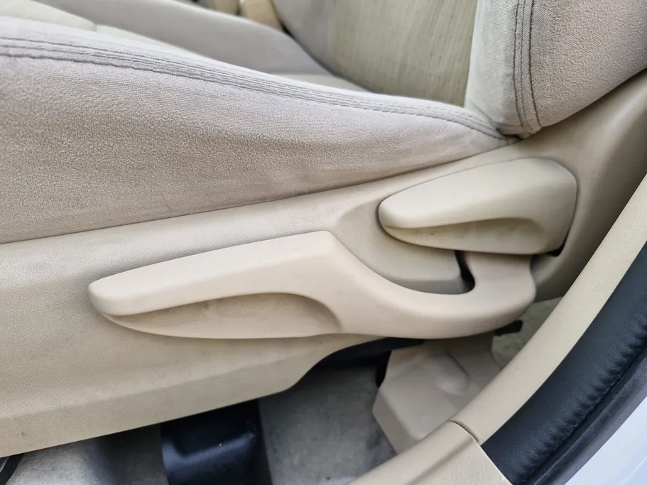 2022 Toyota Yaris  Y 