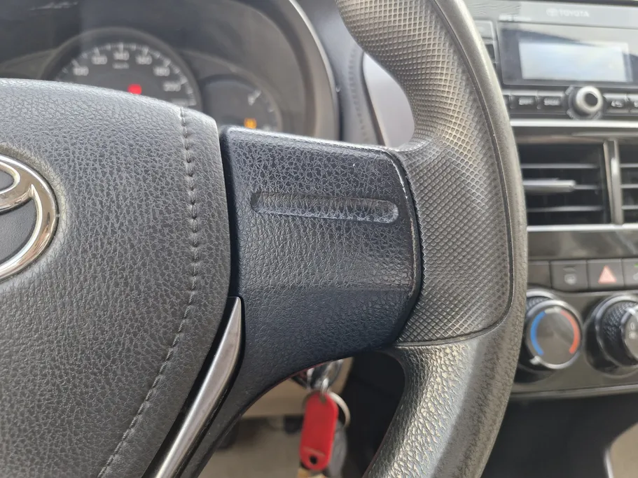 2022 Toyota Yaris  Y 