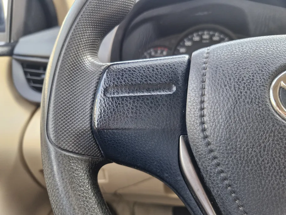 2022 Toyota Yaris  Y 