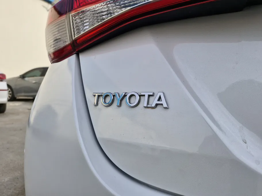 2022 Toyota Yaris  Y 