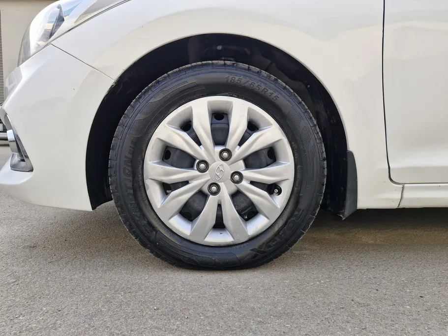 2020 Hyundai Accent GL 