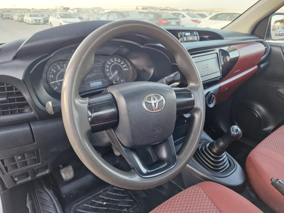 2018 Toyota Hilux SC 4x2 