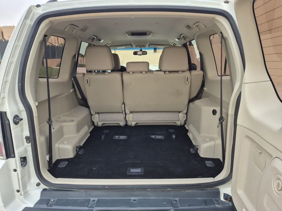 2020 Mitsubishi Pajero GLS 4Doors 