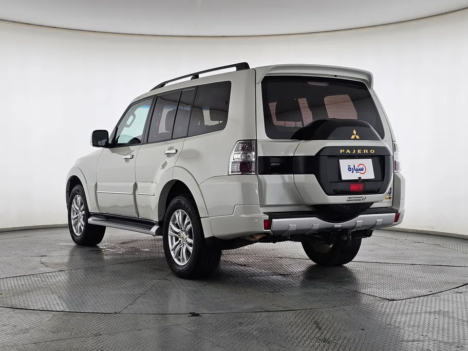 2020 Mitsubishi Pajero GLS 4Doors 