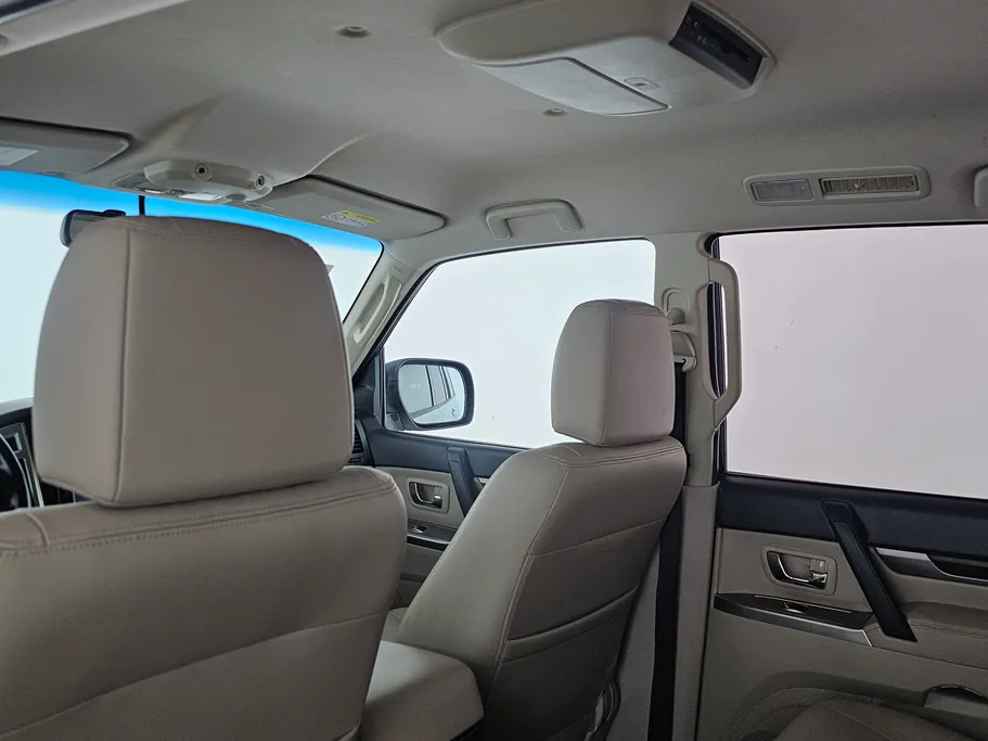 2020 Mitsubishi Pajero GLS 4Doors 