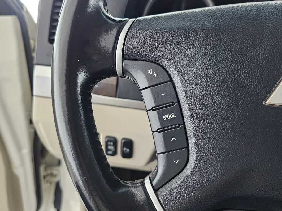 2020 Mitsubishi Pajero GLS 4Doors 