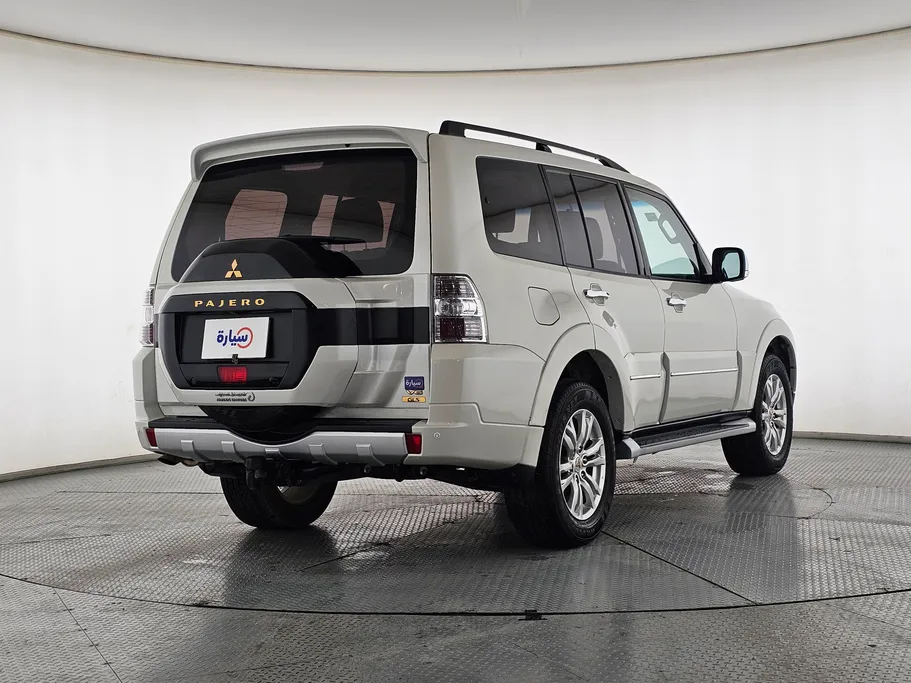 2020 Mitsubishi Pajero GLS 4Doors 