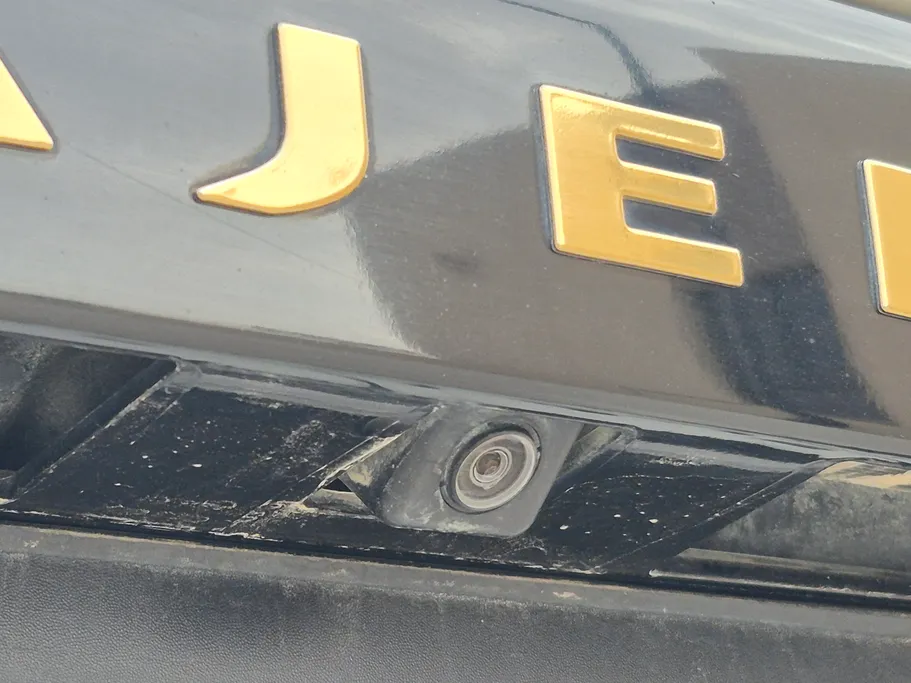 2020 Mitsubishi Pajero GLS 4Doors 