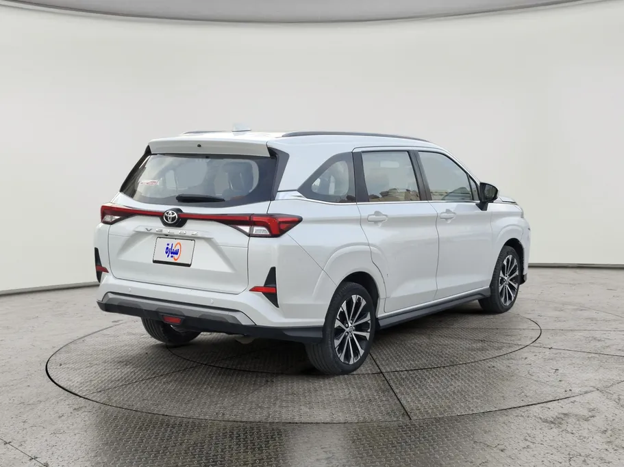 2023 Toyota Veloz GLX 