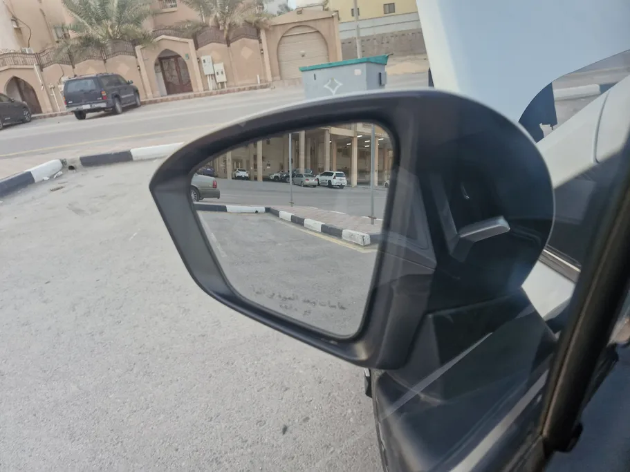 2023 Toyota Veloz GLX 