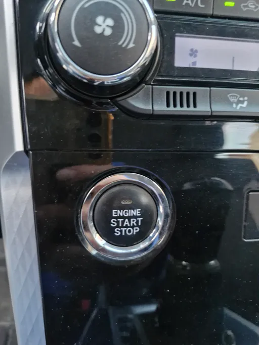 2023 Toyota Veloz GLX 