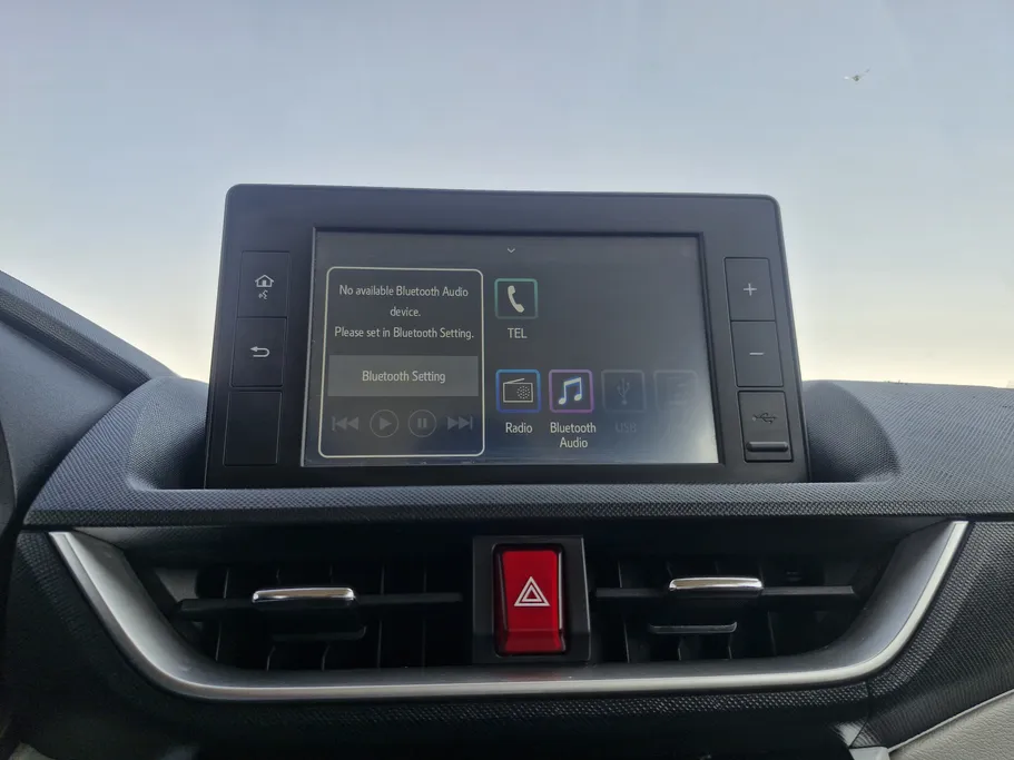 تويوتا فيلوز GLX 2023 