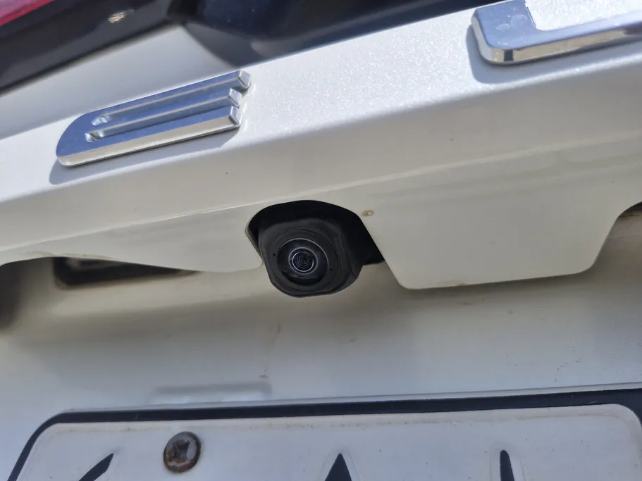 تويوتا فيلوز GLX 2023 