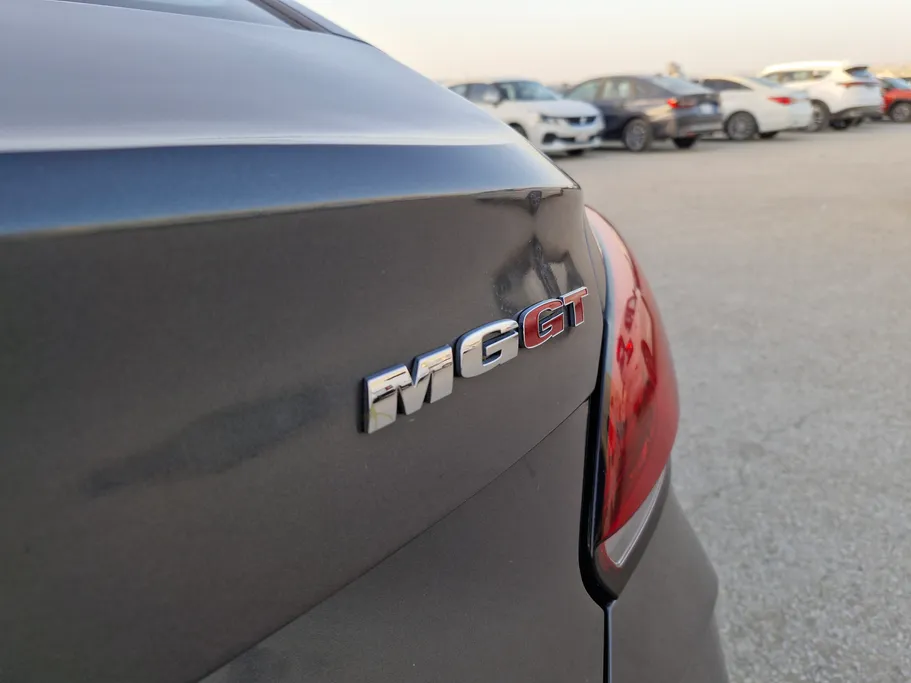 2023 MG GT LUX 