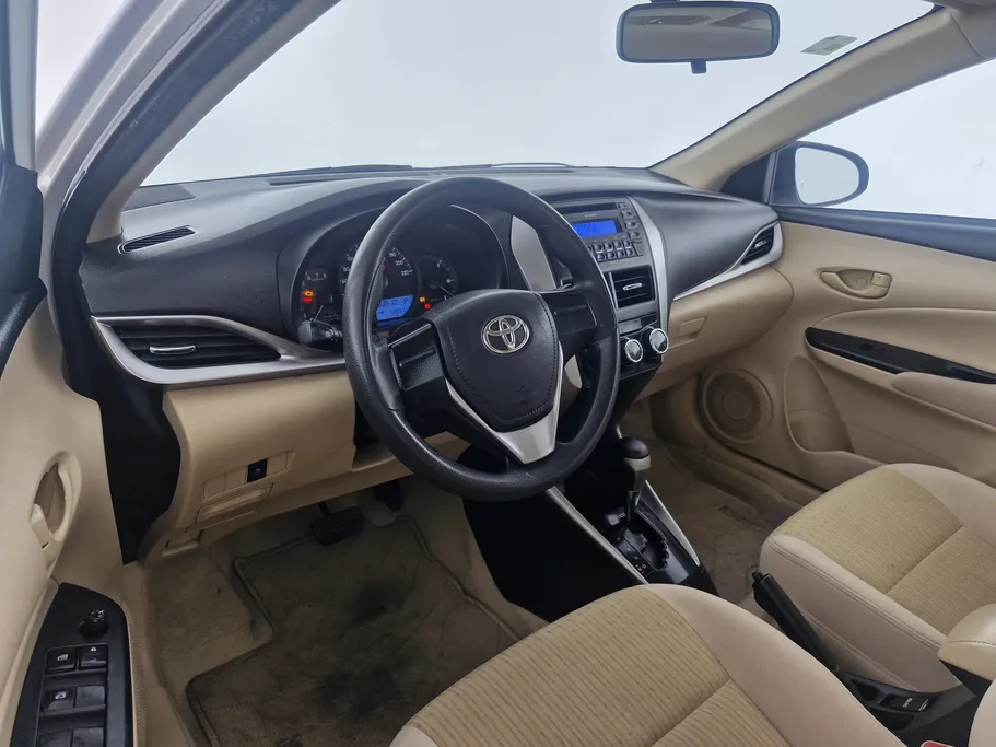 2020 Toyota Yaris  Y 