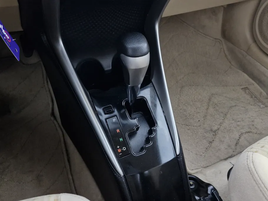 2020 Toyota Yaris  Y 