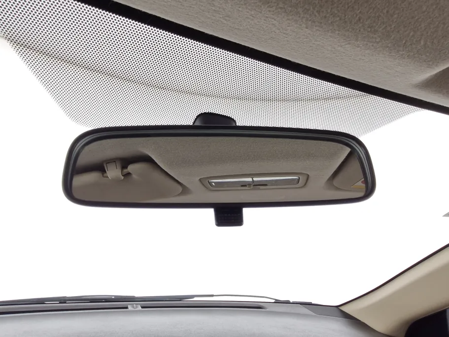 2020 Toyota Yaris  Y 