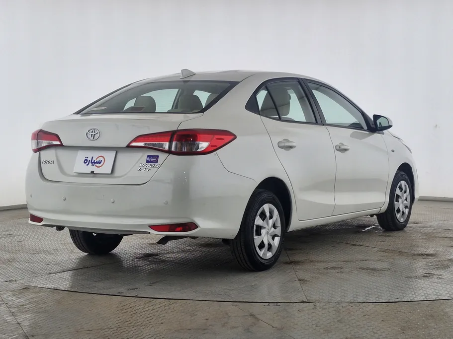 2020 Toyota Yaris  Y 