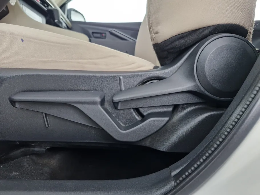 تويوتا يارس Y 2023 