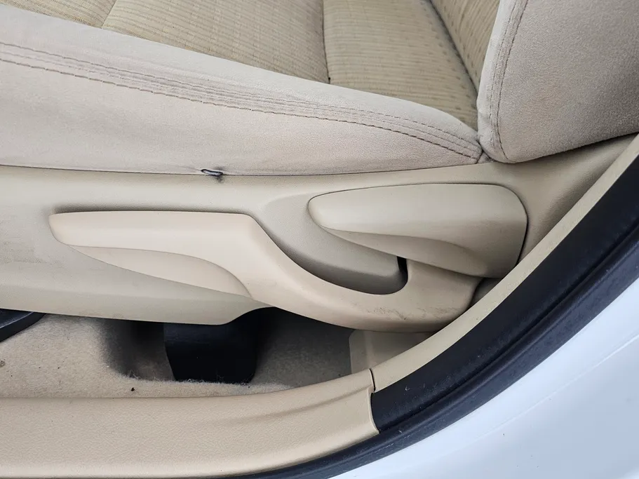 2021 Toyota Yaris  Y 