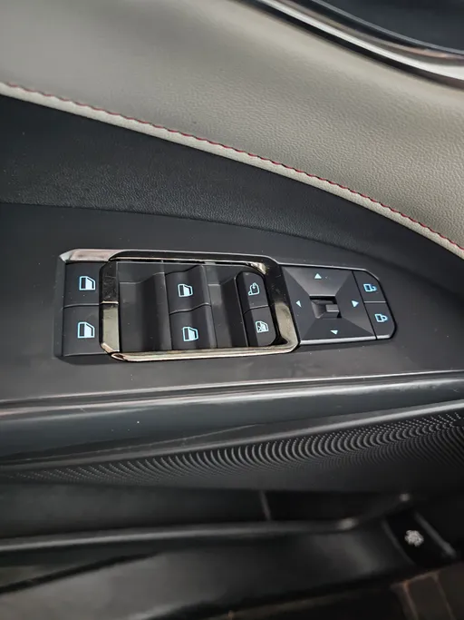 2023 Ford Taurus Trend 