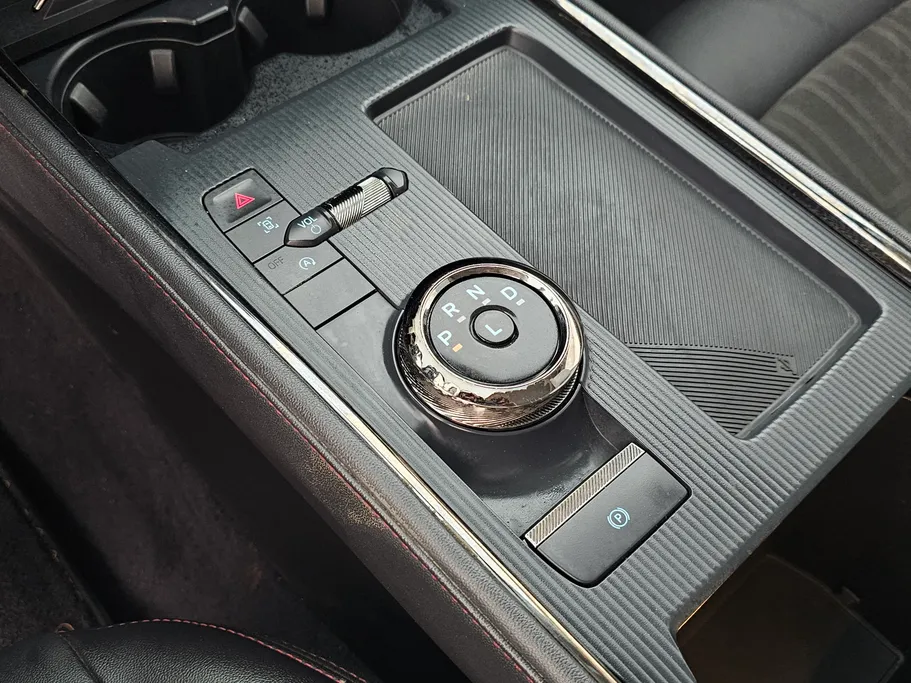 2023 Ford Taurus Trend 